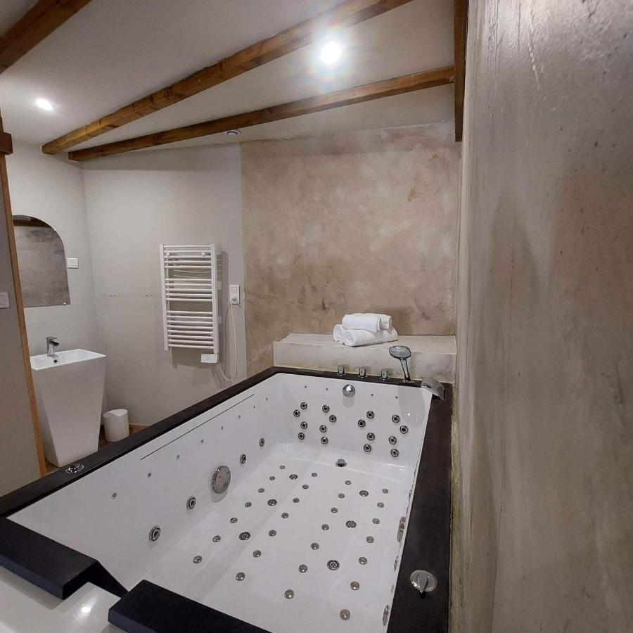 Manoir Les Cedres Bed & Breakfast Corbehem Eksteriør bilde
